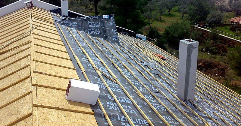 Evka-4 EPDM Kauçuk Çatı – OSB üzerine serilmiş nefes alan su yalıtım örtüsü ve çıtalama